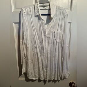 beachlunchlounge White Button-Up Shirt